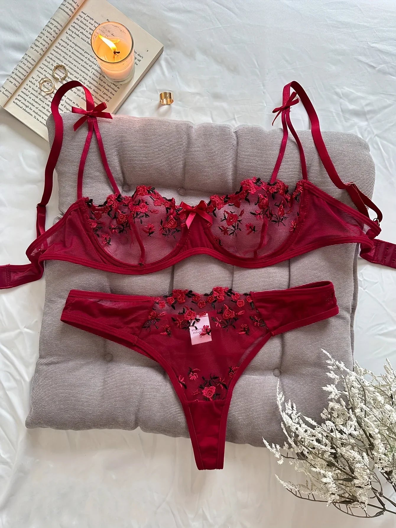 LOLA | Il Set Lingerie che Esalta la Tua Femminilità