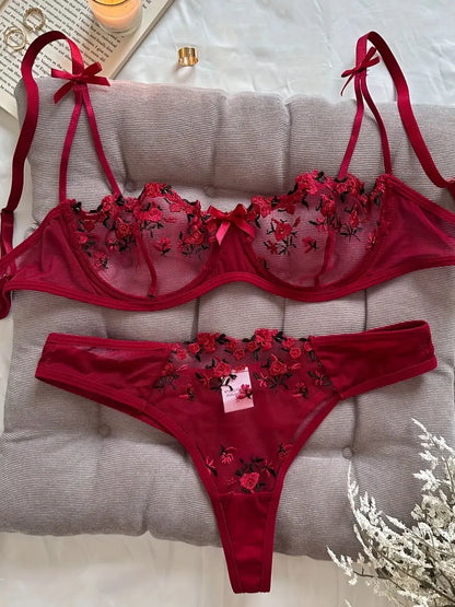 LOLA | Il Set Lingerie che Esalta la Tua Femminilità