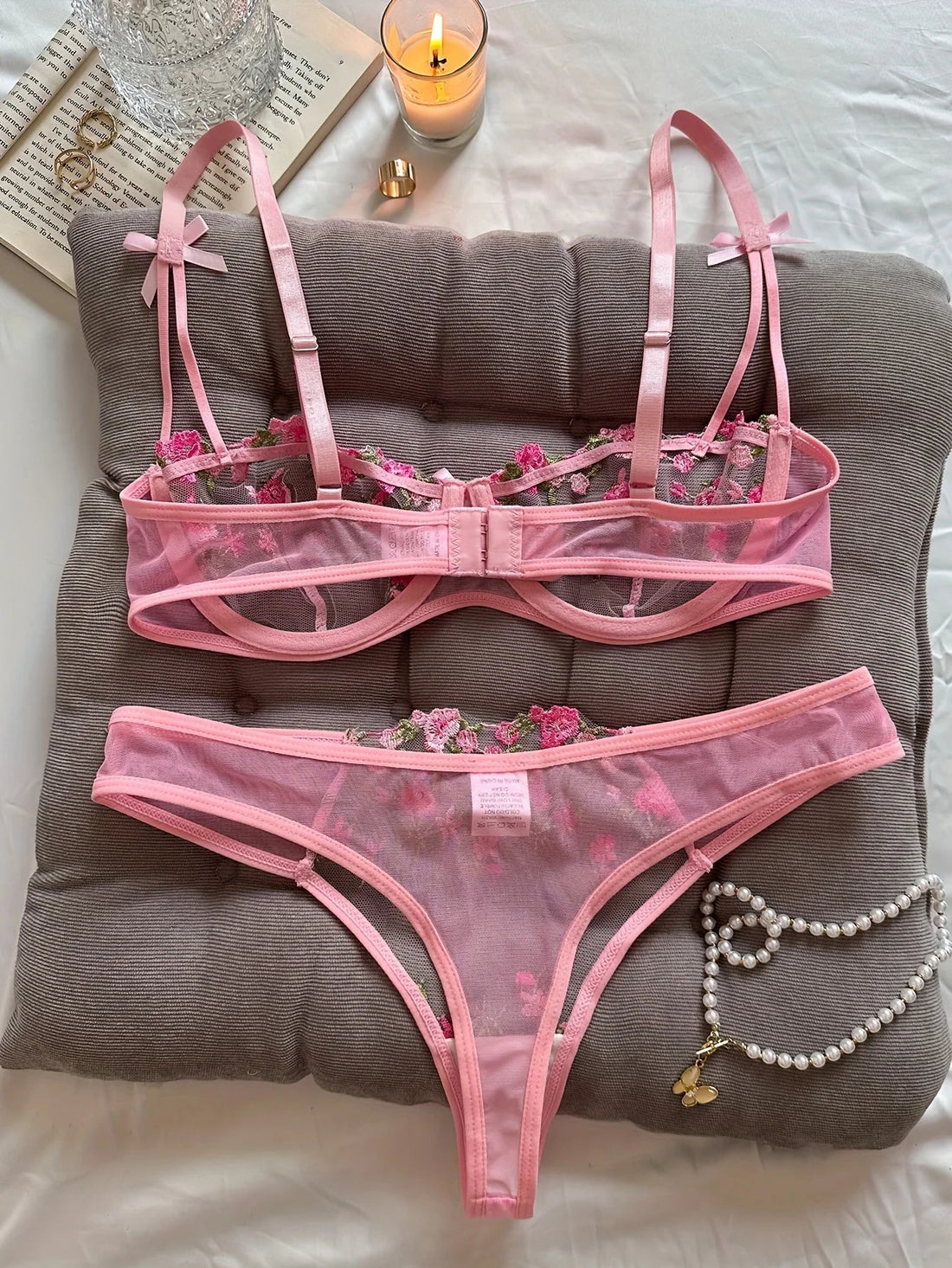 LOLA | Il Set Lingerie che Esalta la Tua Femminilità