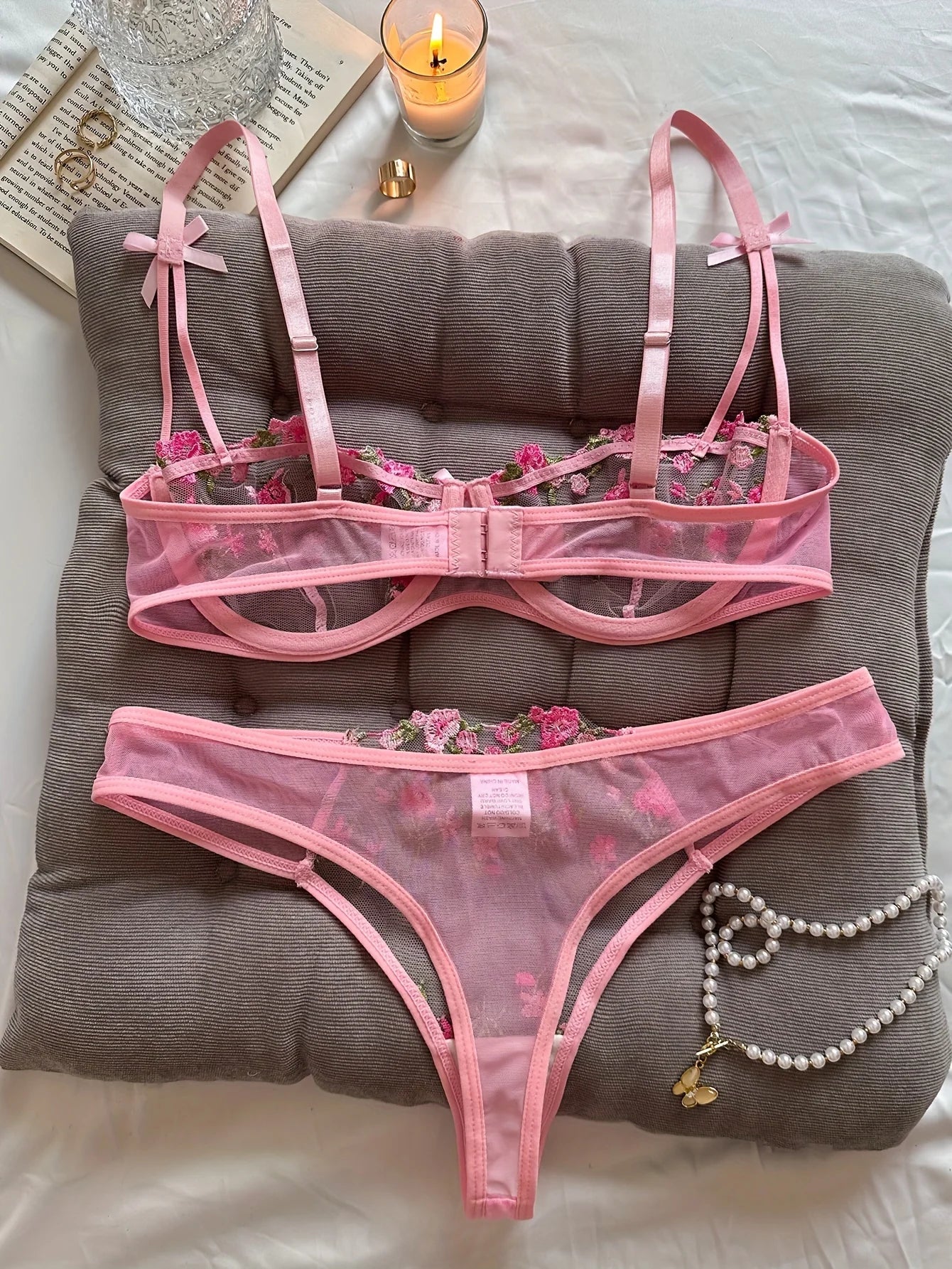 LOLA | Il Set Lingerie che Esalta la Tua Femminilità