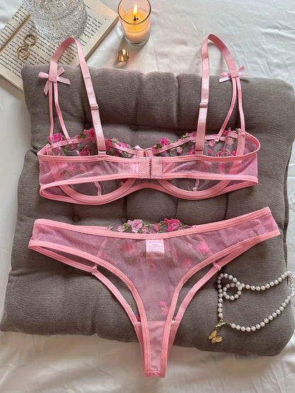 LOLA | Il Set Lingerie che Esalta la Tua Femminilità